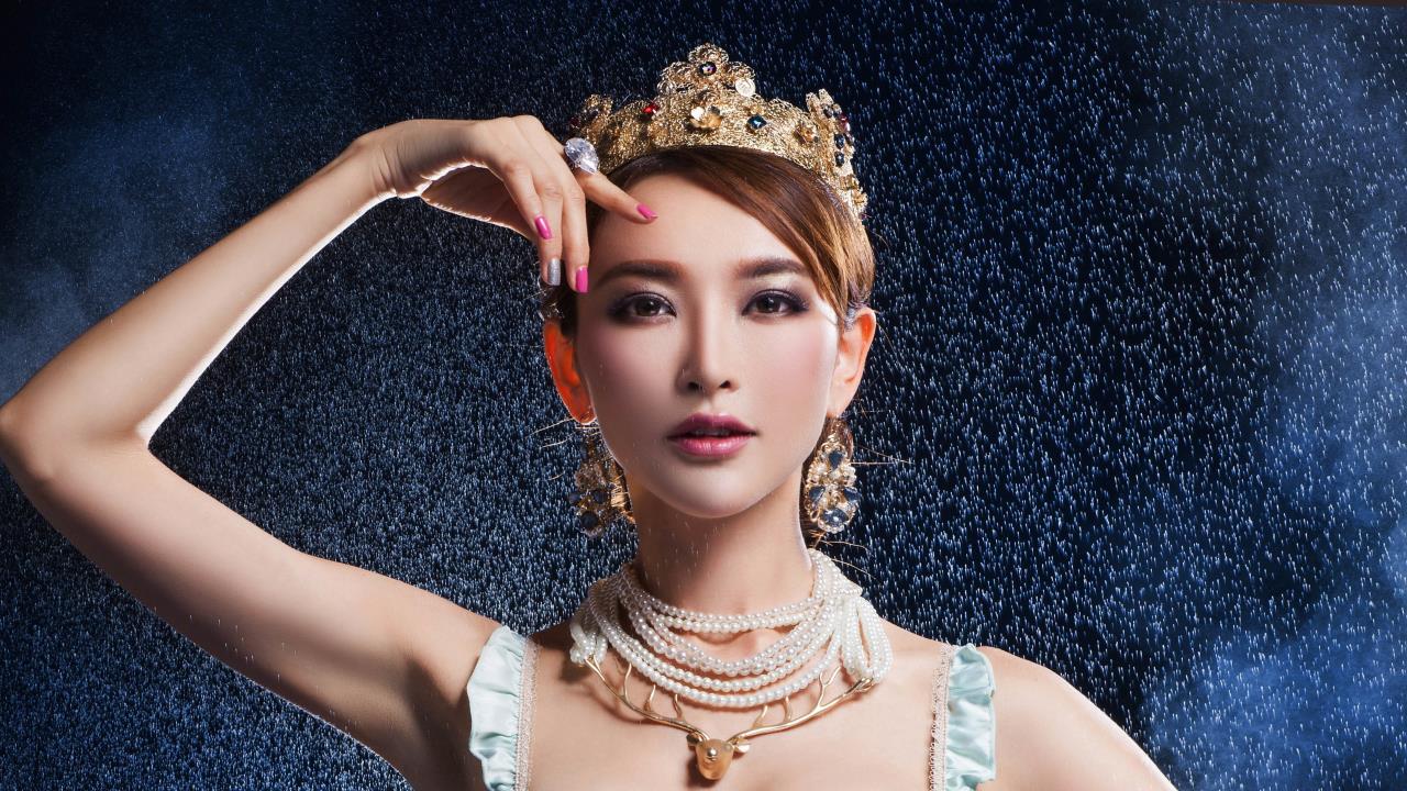 飞车手游，如何通过游戏互动送出戒指？
